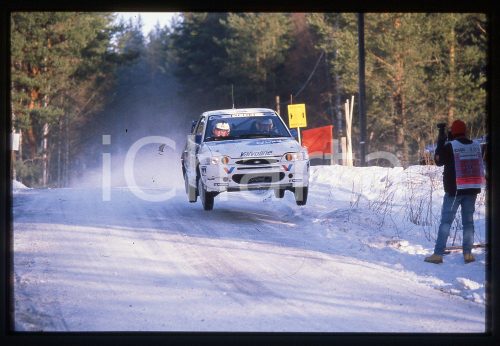 Fotografia d epoca originale FORD ESCORT WRC  WRC INTERNATIONAL SWEDISH RALLY 1998 35 mm vintage slide 1