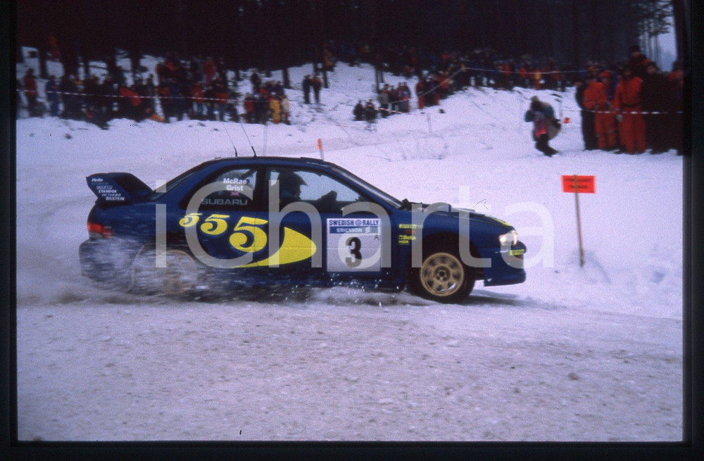 SUBARU IMPREZA S5 WRC '97 - WRC SWEDISH RALLY 1998 35 mm vintage slide 2 Diapositiva d'epoca, in formato 35 mm.CONDIZIONI: GOODE' severamente vietata la riproduzione. Tutti i diritti sono riservati.Nella diapositiva ICharta mette in vendita, sul negozio eBay e in esclusiva sul sito "icharta" il proprio archivio composto da numerose diapositive e negativi fotografici d'epoca, tutti originali e autentici, che attraversano la storia del costume italiano tra gli la fine degli anni Sessanta e Novanta.Si tratta di uno sguardo inedito sull'attualità , la politica, la vita quotidiana, il gossip e la cultura, che fotografa il cambiamento della nazione in quest'ultimo scorcio del XX secolo. Un'occasione unica per il mercato del collezionismo, che vede finalmente disponibile un archivio eccezionale per vastità , tematiche e condizioni, in un settore (il negativo fotografico e la diapositiva) di assoluta novità  e dalle interessanti prospettive di investimento.  GOOD/buono   originale e autentica 1