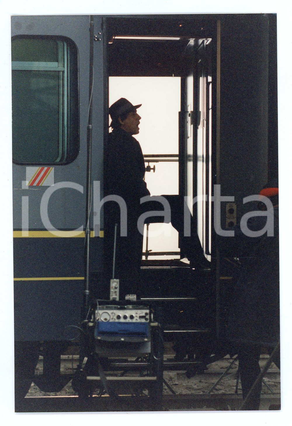 Fotografia d epoca originale 1994 FERROVIE DELLO STATO Adriano CELENTANO Backstage spot  Foto 15x10 cm 4 1