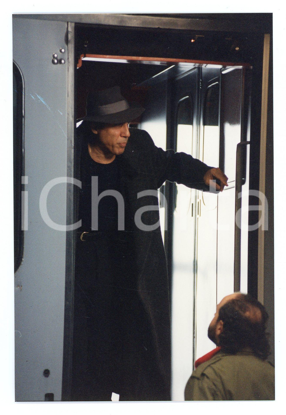 Fotografia d epoca originale 1994 FERROVIE DELLO STATO Adriano CELENTANO Backstage spot  Foto 10x15 cm 17 1