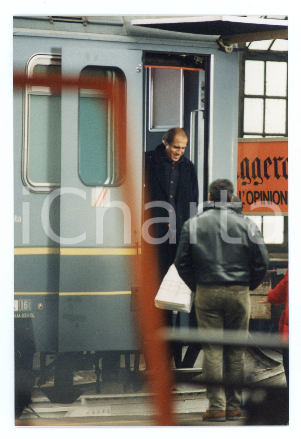 Fotografia d epoca originale 1994 FERROVIE DELLO STATO Adriano CELENTANO Backstage spot  Foto 10x15 cm 18 1