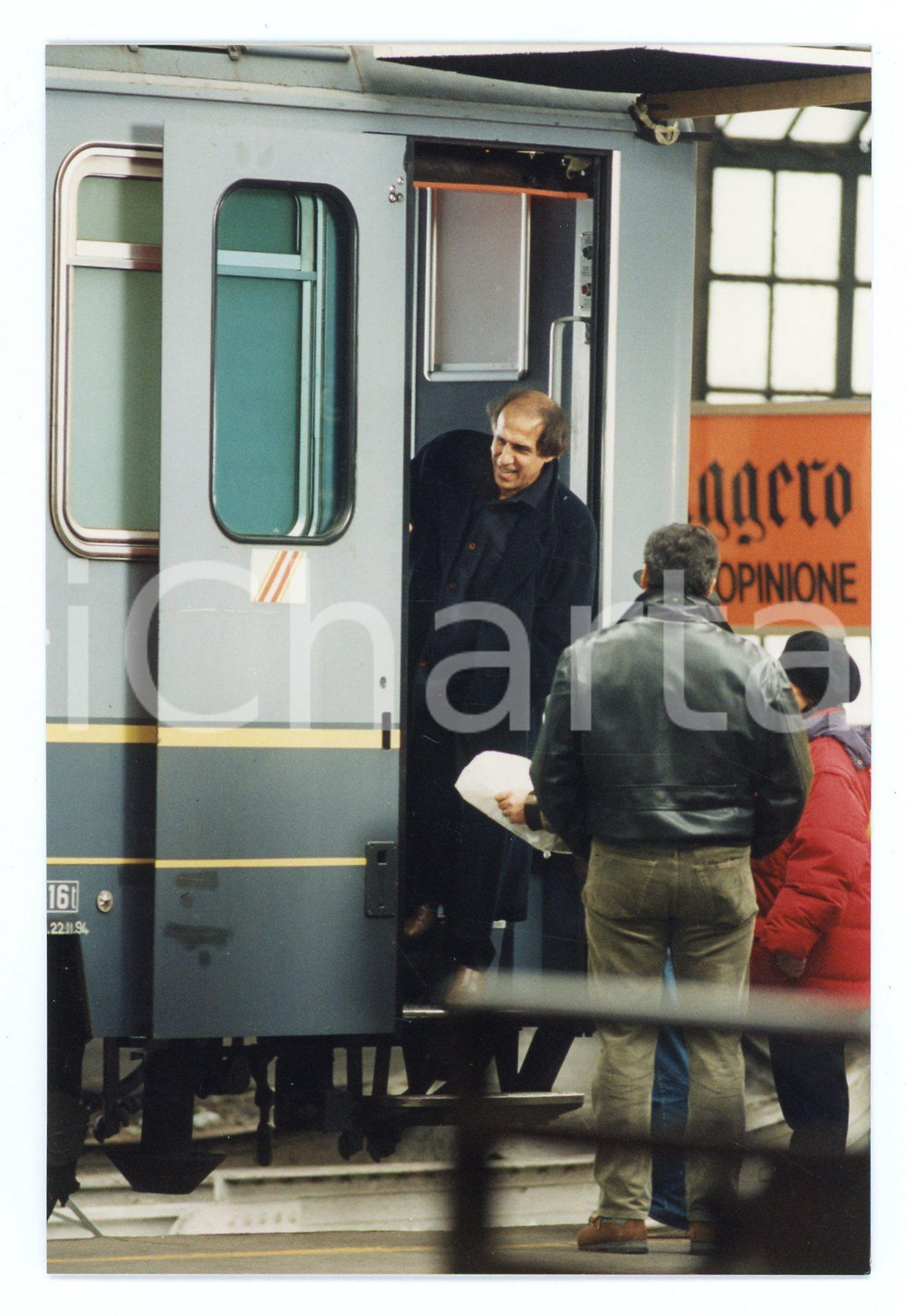 Fotografia d epoca originale 1994 FERROVIE DELLO STATO Adriano CELENTANO Backstage spot  Foto 10x15 cm 22 1