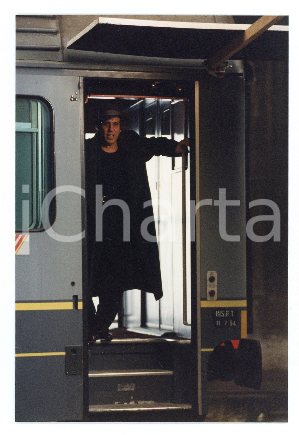 Fotografia d epoca originale 1994 FERROVIE DELLO STATO Adriano CELENTANO Backstage spot  Foto 10x15 cm 26 1