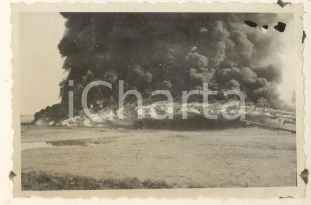 Fotografia d epoca originale 1918 ? WW1 ZONA DI GUERRA Azione italiana con lanciafiamme  Foto 8x6 cm 3 1
