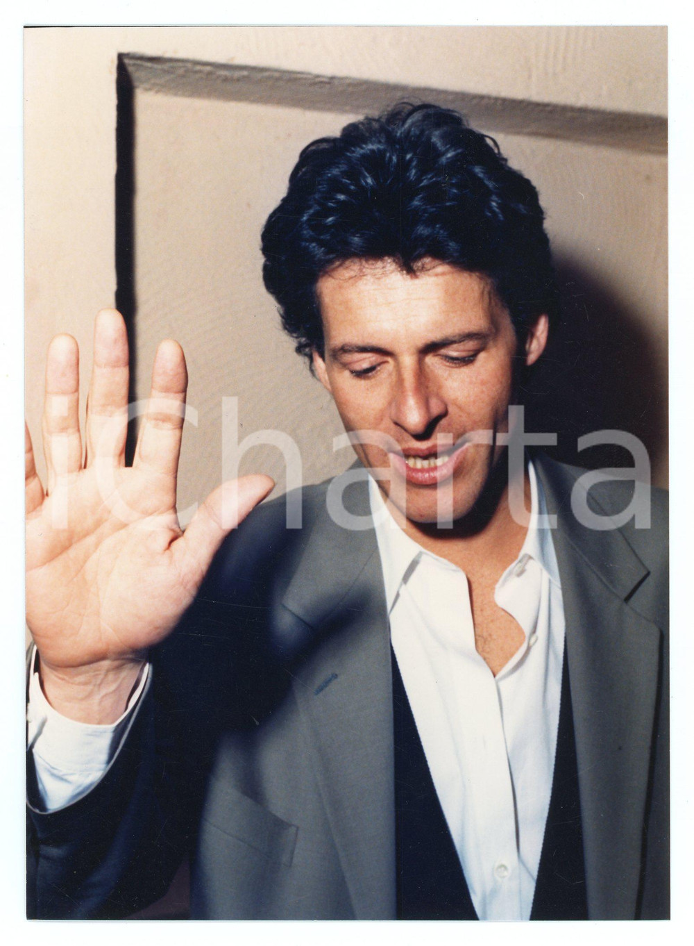 Fotografia d epoca originale 1985 ca LA BUSSOLA DI FOCETTE Claudio BAGLIONI in concerto  Foto 12x17 cm 13 1