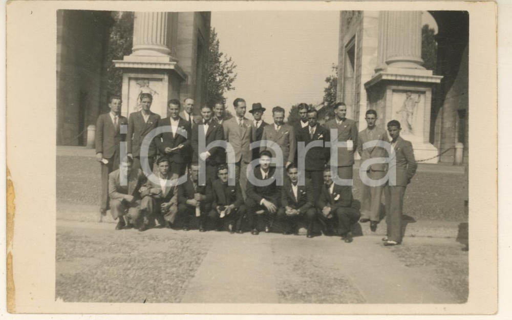 Fotografia d epoca originale 1925 ca VENETO Escursione Gruppo CAI MESTRE  Sacrario Foto 14x9 cm 1