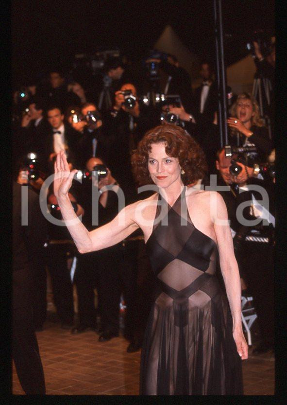 Fotografia d epoca originale 1985 ca Sigourney WEAVER Festival di CANNES 35 mm vintage slide 4 1