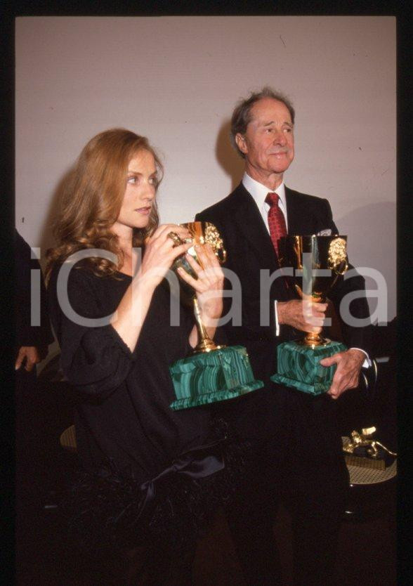 Fotografia d epoca originale 1985 ca Isabelle HUPPERT Don AMECHE Mostra VENEZIA 35 mm vintage slide 4 1