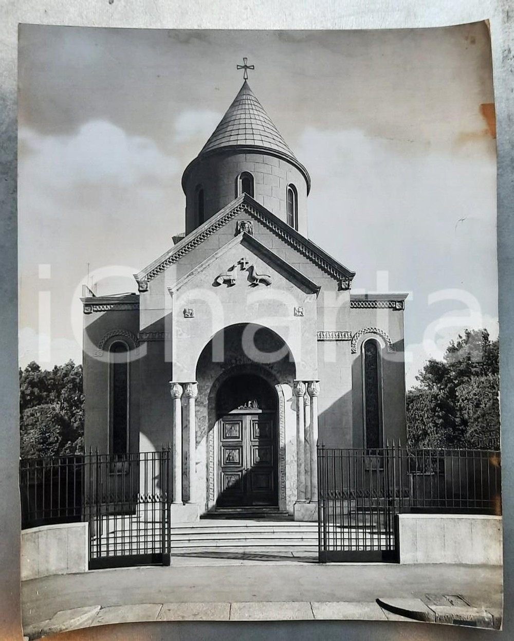 Fotografia d epoca originale 1960 ca MILANO Chiesa Apostolica Armena Fotomontaggio 24x30 cm 1