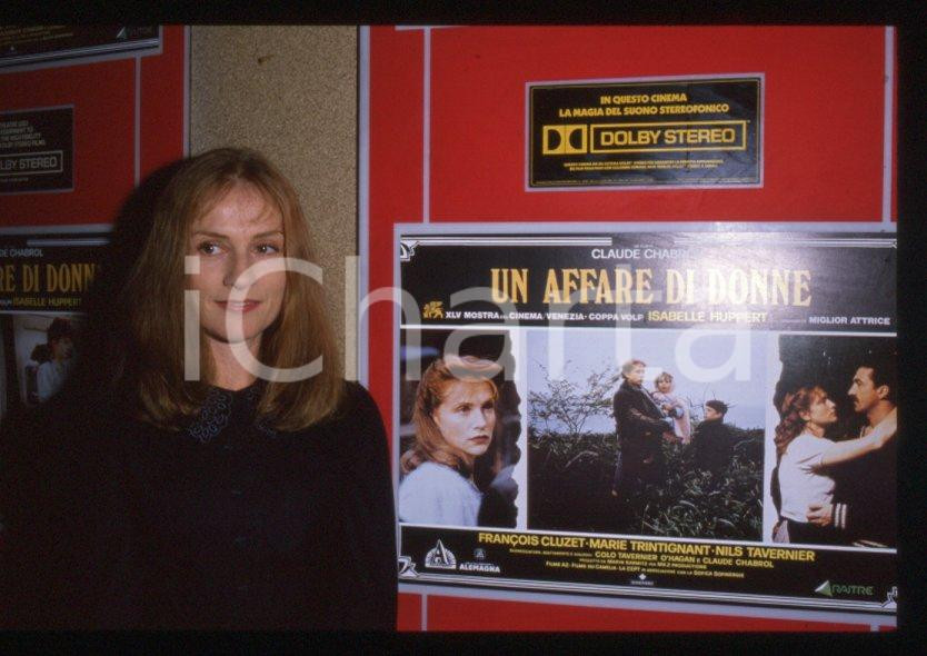 Fotografia d epoca originale 1988 Isabelle HUPPERT Proiezione UN AFFARE DI DONNE 35 mm vintage slide 2 1