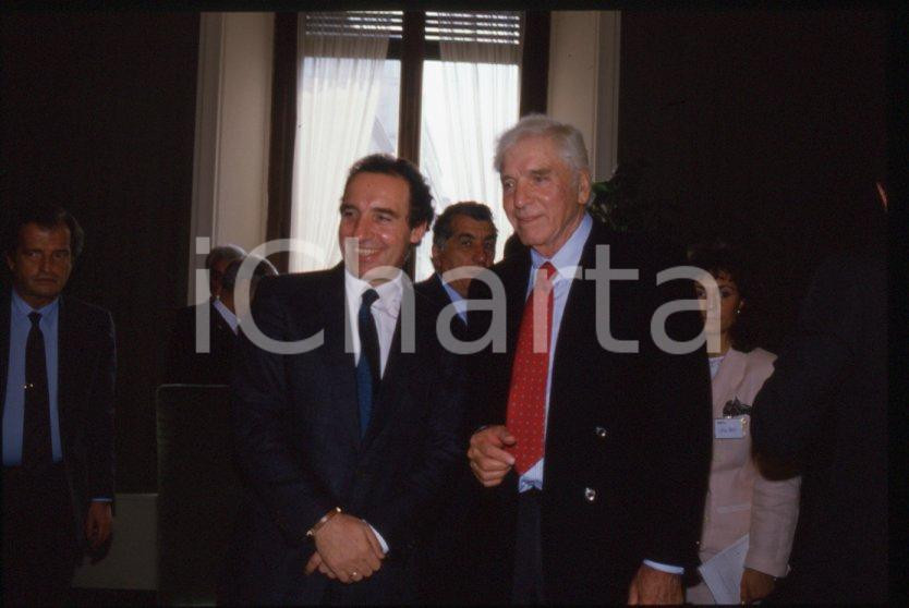 Fotografia d epoca originale 1988 MILANO Paolo PILLITTERI Burt LANCASTER  35 mm vintage slide 3 1