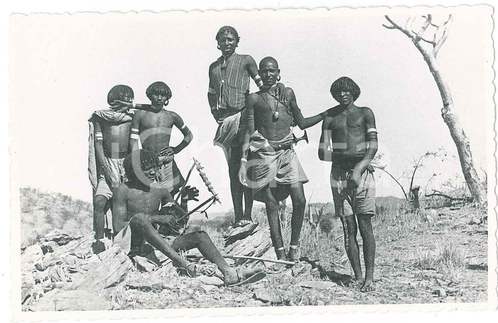 1925 ca GENTI DELL'ERITREA Uomini Cunama - Tica *Cartolina FP NV  Cartolina postale d'epoca, non viaggiata.EDITORE: Edizioni Foto Lusvardi - AsmaraCONDIZIONI: GOODFORMATO: FP    originale e autentica 1