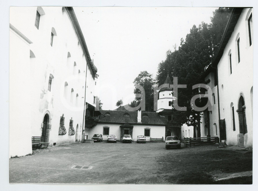 Fotografia d epoca originale 1982 MALLES  BURGUSIO Abbazia di Monte Maria  Foto 17x13 cm 1