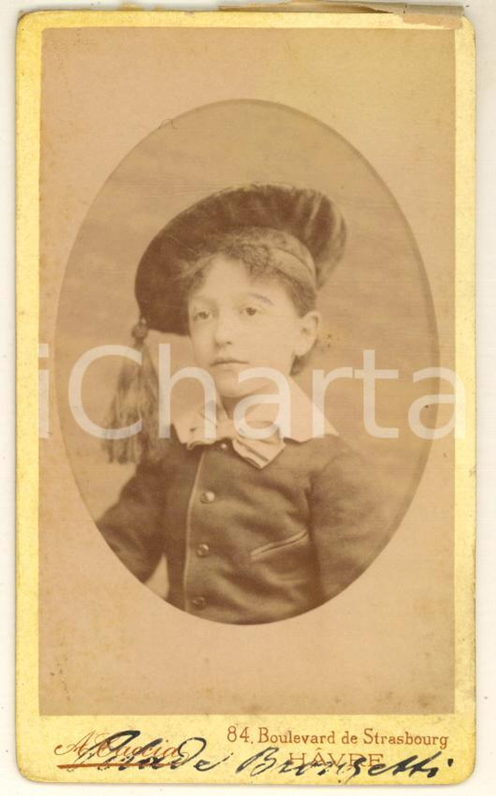 1880 ca LE HAVRE Pilade BRONZETTI figlio del garibaldino Oreste *Foto CDV 1 Fotografia originale d'epoca, su cartoncino rigido, che ritrae il bambino figlio del patriota e garibaldino Oreste Bronzetti.FOTOGRAFO: A. Caccia - Le Havre GOOD/buono  Formato: 6x10 cm originale e autentica 1