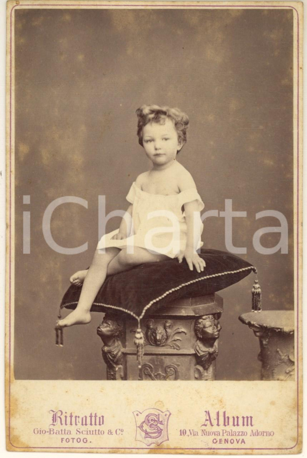1872 GENOVA Elisa BRONZETTI figlia del garibaldino Oreste *Foto SCIUTTO (3) Fotografia originale d'epoca, su cartoncino morbido, che ritrae la bambina figlia del patriota e garibaldino Oreste Bronzetti.FOTOGRAFO: Genova - G. B. Sciutto FAIR/discreto fioriture; lievi macchie Formato: 11x16 cm originale e autentica 1