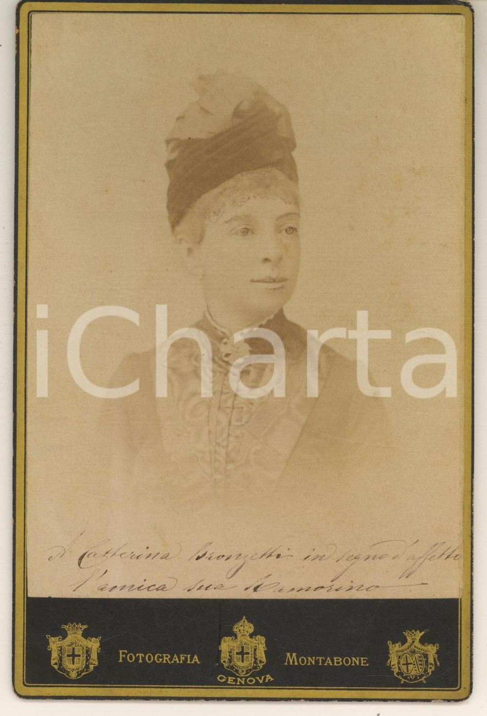 1880 ca RISORGIMENTO GENOVA Ritratto donna RAMORINO - Foto MONTABONE autografo Fotografia originale d'epoca, su cartoncino rigido. La fotografia presenta la dedica autografa di una donna della famiglia Ramorino (cui apparteneva il garibaldino Giuseppe Ramorino) a Caterina Maffezzoli, moglie dell'altro patriota e garibaldino Oreste Bronzetti.FOTOGRAFO: Montabone - C. Masini - Genova GOOD/buono  Formato: 10x15 cm originale e autentica 1