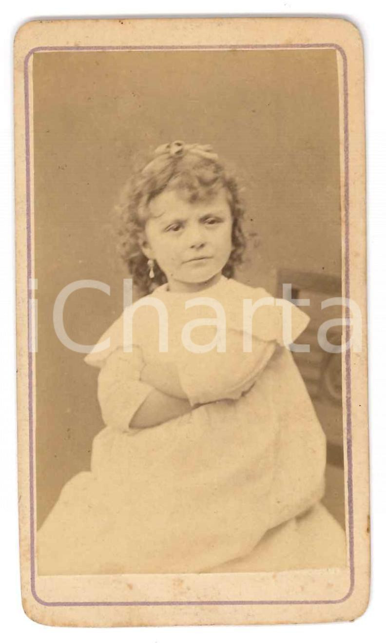 Fotografia d epoca originale 1870 ca MILANO Marta PECCHIO bambina  Ritratto  Fotografia CDV 1