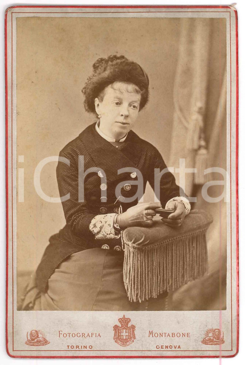 Fotografia d epoca originale 1900 ca TORINO Ritratto di donna con guanti  Foto MONTABONE 10x16 cm 1