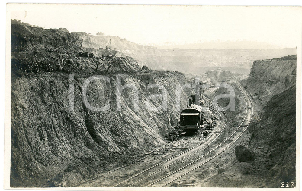 1930 ca CONGO BELGE - KATANGA - Mine de KAMBOVE (2) Photo Léopold GABRIEL 227 Fotografia originale d'epoca, con timbro del fotografo al verso.FOTOGRAFO: L&eacute;opold Gabriel - Panda - Katanga  GOOD/buono  Formato: 14x9 cm originale e autentica 1