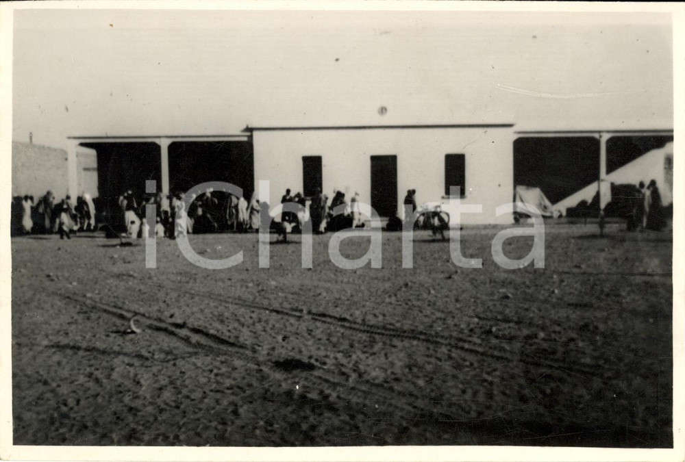 Fotografia d epoca originale 1932 AGEDABIA LIBIA La baladiya e il mercato coperto Fotografia 1