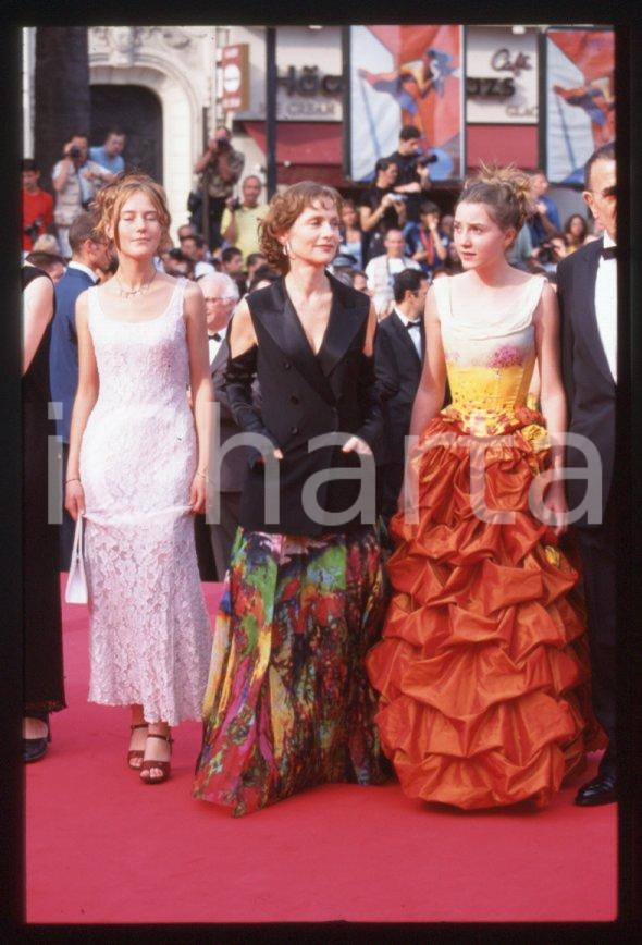 Fotografia d epoca originale 1998 Isabelle HUPPERT al Festival di CANNES 35 mm vintage slide 10 1