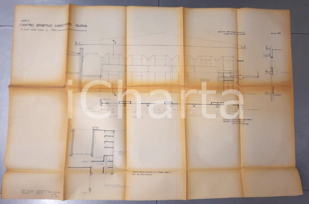 1963 MILANO NAVIGLI Progetto centro sportivo CANOTTIERI OLONA - Facciata Planimetria originale d'epoca, realizzata per il centro sportivo di via Alzaia Naviglio Grande 146. FAIR/discreto piegature d'epoca; ingiallimenti Formato: 70x110 cm originale e autentica 1