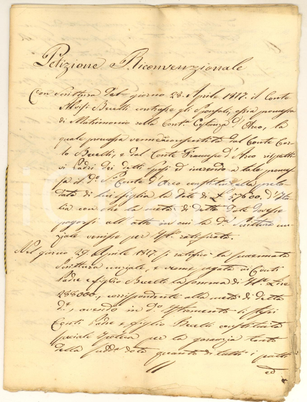 1817 LOMBARDIA Lite conti BENELLI - D'Arco per rottura promessa matrimoniale Documento manoscritto, originale d'epoca, relativo alla lite che contrapponeva la famiglia dei conti Benelli ai conti D'Arco, a seguito delle nozze saltate tra Aloisi Benelli e Costanza D'Arco. La famiglia dello sposo si era rivolta ai giudici perché aveva affrontato notevoli spese per la preparazione dell'appartamento, i gioielli per la sposa, l'allestimento delle nozze a Milano e chiedeva un risarcimento, mentre il padre della sposa si rifiutava di versare la dote pattuita.Interessante testimonianza dei costumi matrimoniali nella Lombardia di inizio Ottocento.PAGINE: 8 FAIR/discreto piegature d'epoca; ingiallimenti Formato: 16x21 cm originale e autentica 1