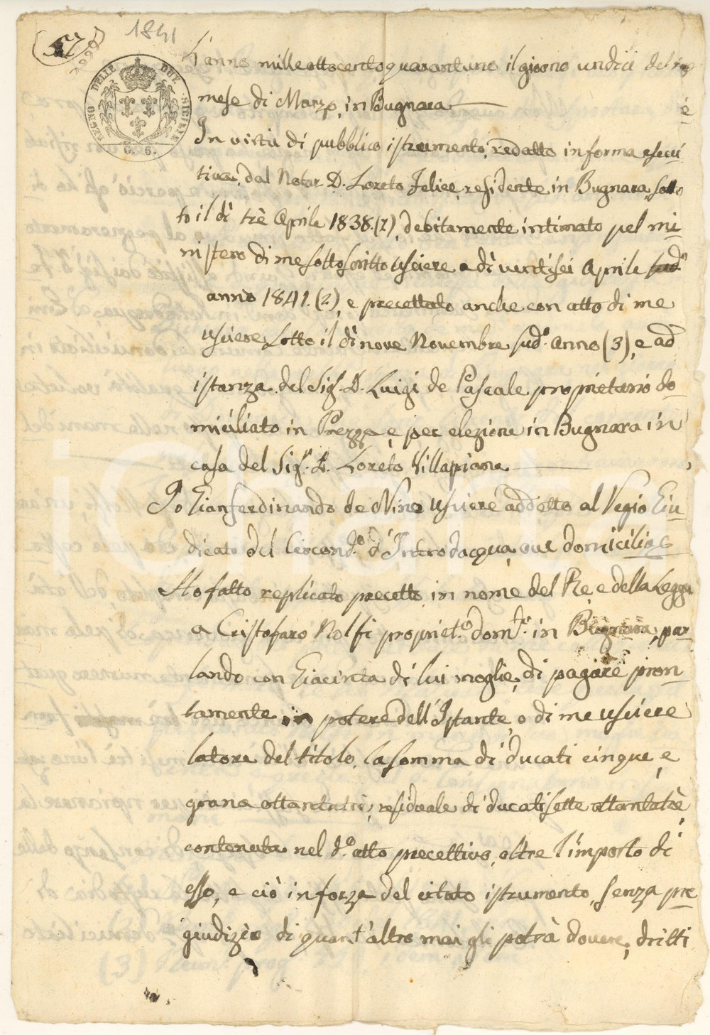 1841 BUGNARA (AQ) Cristoforo NOLFI pignorato di mula e agnelli per debiti Documento manoscritto, originale d'epoca, contenente l'atto di pignoramento eseguito nei confronti di un debitore al quale, non possedendo denaro contante, erano stati portati via gli animali: "...un animale mulino, di sesso femminile e di pelo castagno oscuro...una giovenca di pelo mauro...e finalmente numero quattro agnelli di manto bianco...".Su carta bollata "Regno delle Due Sicilie" g. 6.PAGINE: 4 FAIR/discreto piegature d'epoca; ingiallimenti Formato: 19x27 cm originale e autentica 1