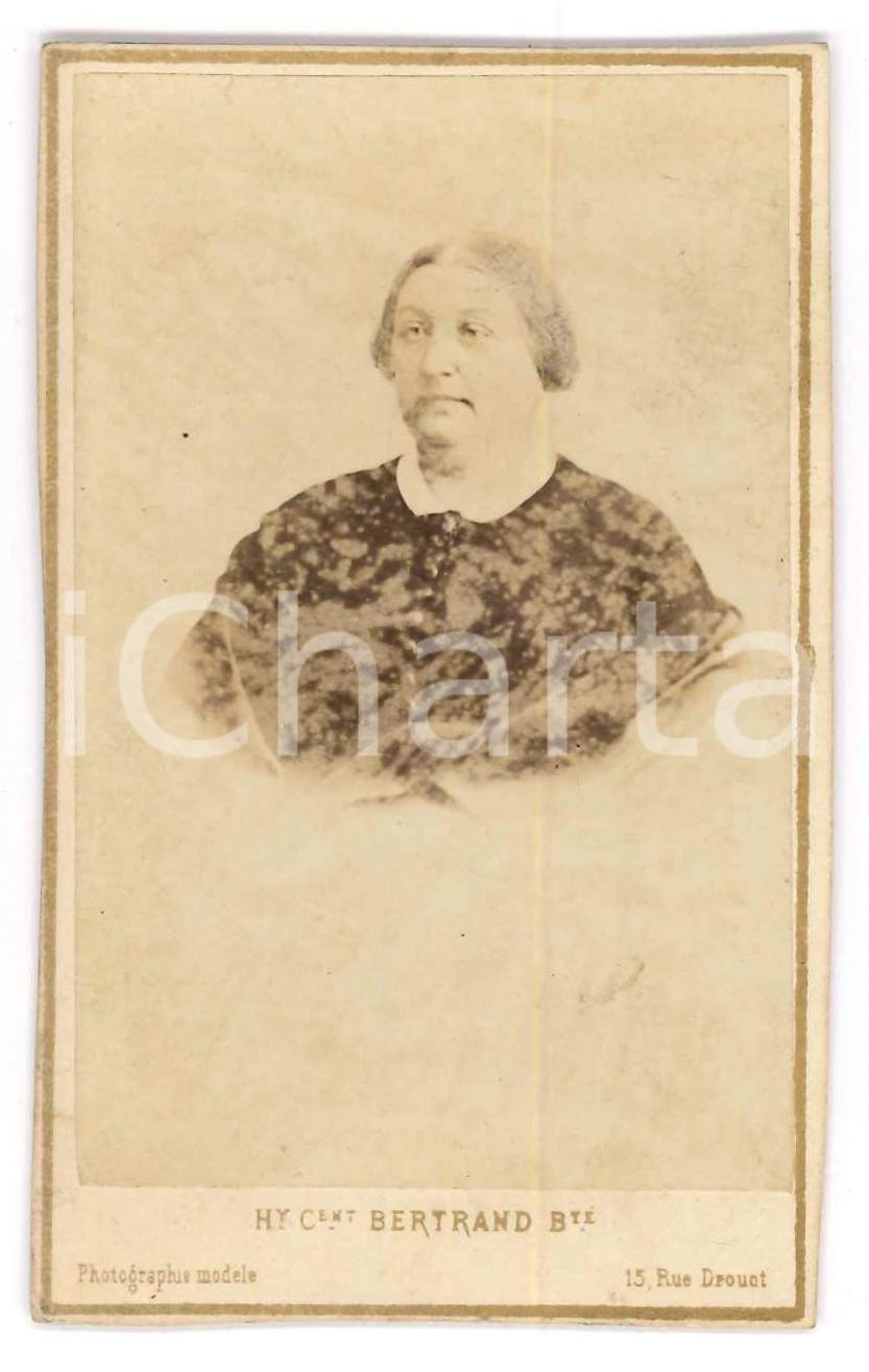 Fotografia d epoca originale 1870 ca PARIS Ritratto di anziana donna  Fotografia Henry Clément BERTRAND CDV 1
