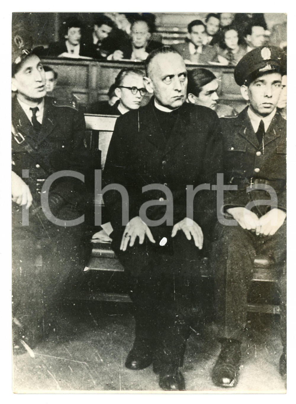 Fotografia d epoca originale 1950 ca UNGHERIA Cardinale József MINDSZENTY durante processo  Foto 1
