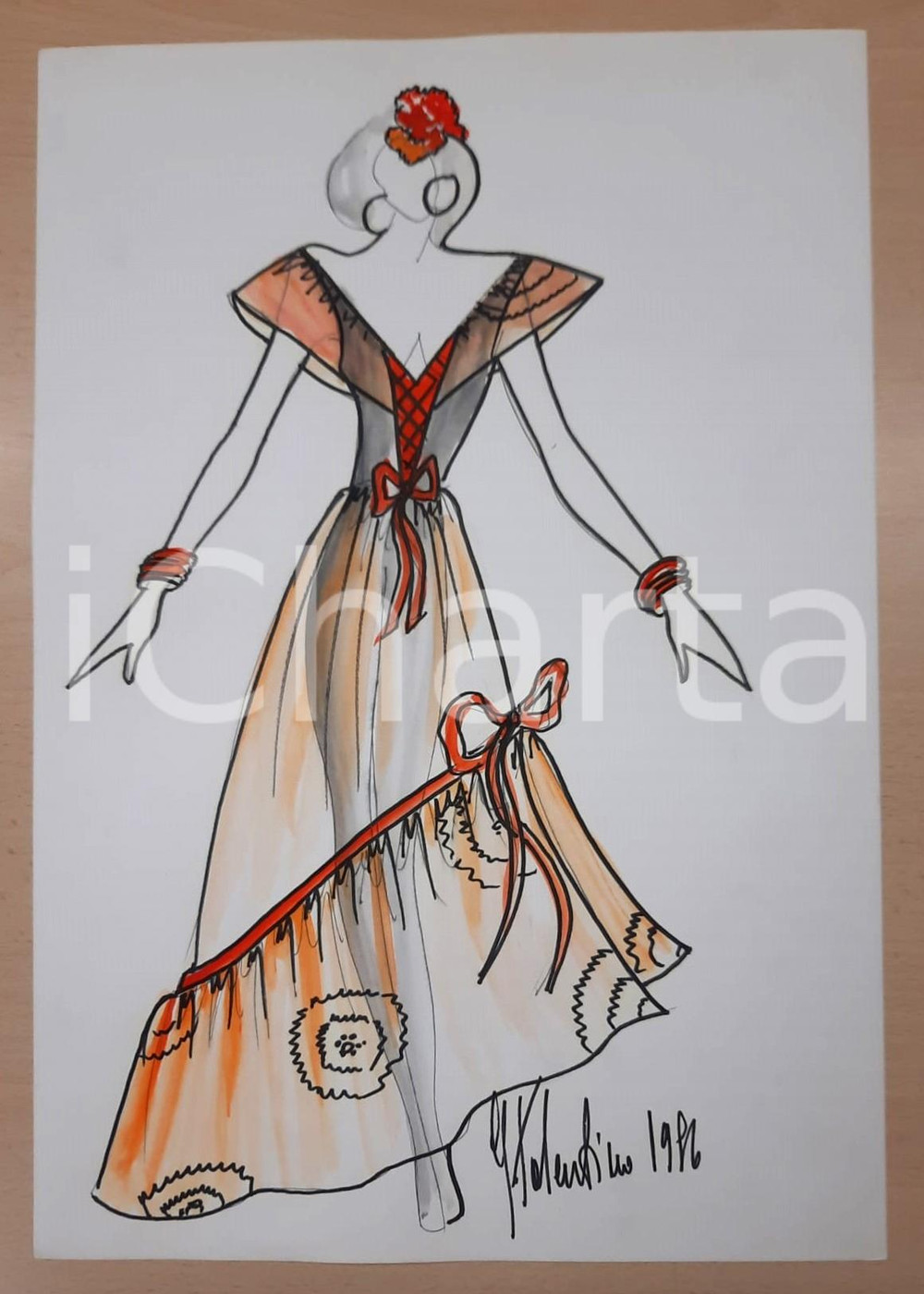1986 MODA Gianni TOLENTINO - Bozzetto prostituta "Capitan Fracassa" *AUTOGRAFO Bozzetto originale, autografo, disegnato e colorato a mano dallo stilista Gianni Tolentino.Si tratta del bozzetto per un costume di scena per "Capitan Fracassa".Su carta. GOOD/buono  Formato: 33x48 cm originale e autentica 1