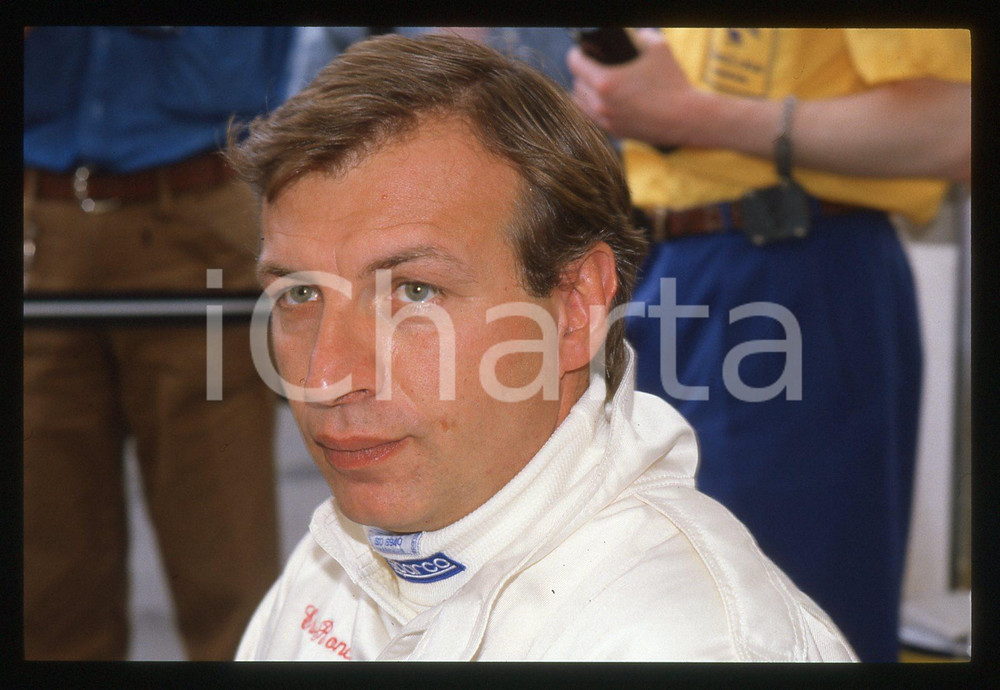 Ermanno RONCHI - ALFA 164 CELEBRITY RACE SAN MARINO GP 1988 35 mm vintage slide Diapositiva d'epoca, in formato 35 mm.CONDIZIONI: GOODE' severamente vietata la riproduzione. Tutti i diritti sono riservati.Nella diapositiva ICharta mette in vendita, sul negozio eBay e in esclusiva sul sito "icharta" il proprio archivio composto da numerose diapositive e negativi fotografici d'epoca, tutti originali e autentici, che attraversano la storia del costume italiano tra gli la fine degli anni Sessanta e Novanta.Si tratta di uno sguardo inedito sull'attualità , la politica, la vita quotidiana, il gossip e la cultura, che fotografa il cambiamento della nazione in quest'ultimo scorcio del XX secolo. Un'occasione unica per il mercato del collezionismo, che vede finalmente disponibile un archivio eccezionale per vastità , tematiche e condizioni, in un settore (il negativo fotografico e la diapositiva) di assoluta novità  e dalle interessanti prospettive di investimento.  GOOD/buono   originale e autentica 1