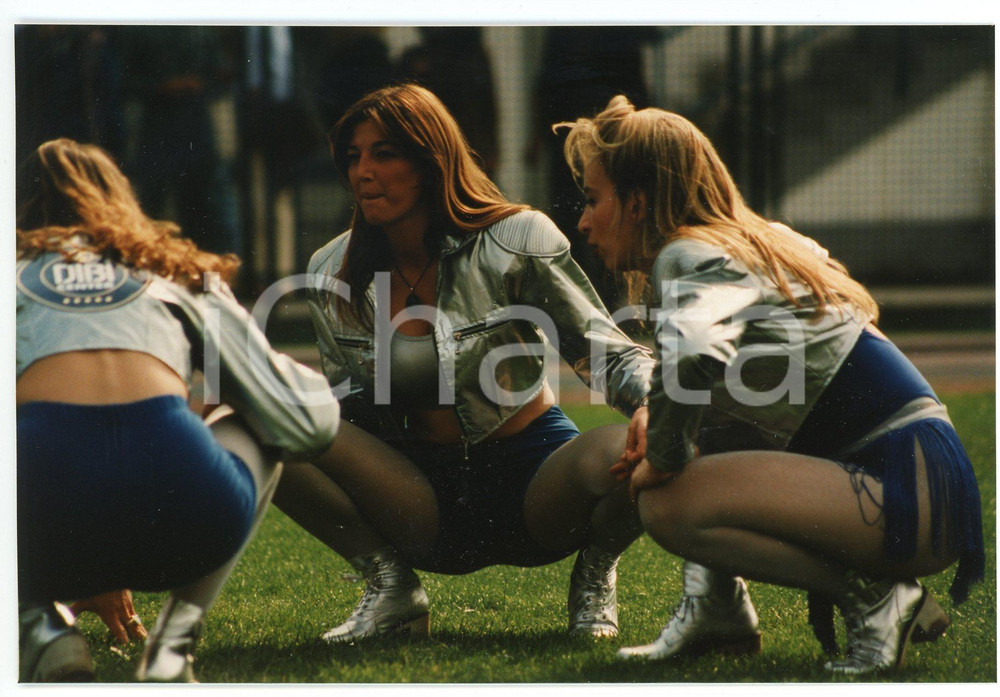 1995 ca MILANO - FOOTBALL Sive RHINOS Milano - Cheerleader *Foto 15x10 (2) Fotografia originale a colori.CONDIZIONI: GOODFORMATO: 15x10 cm    originale e autentica 1