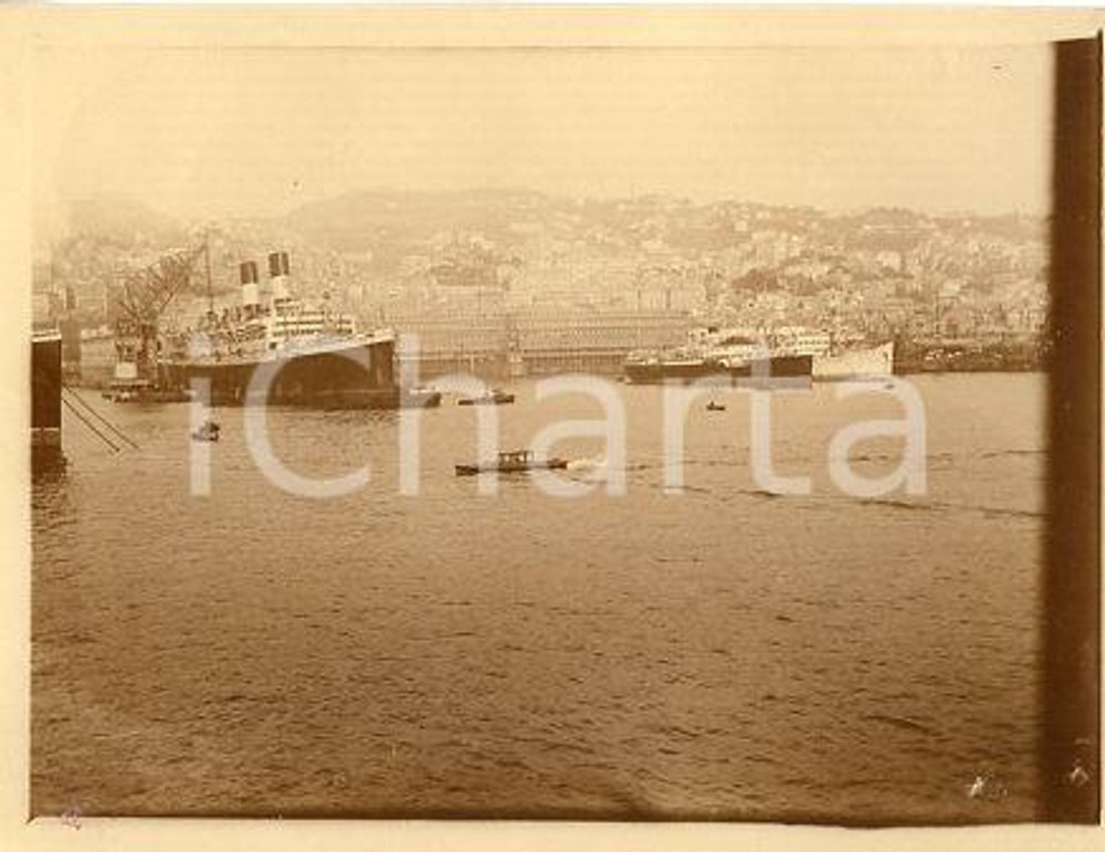 Fotografia d epoca originale 1925 ca GENOVA Veduta del porto con navi  Fotografia 11x9 cm 1 1