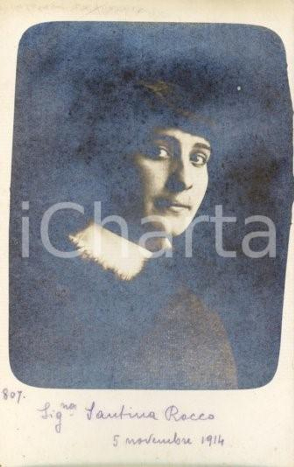 1914 ROMA Ritratto di Santina ROCCO *Foto Luigi GREA (1) Fotografia originale d'epoca, in formato cartolina postale.Si tratta di uno scatto realizzato da un fotografo amatoriale, Luigi "Gigi" Grea, funzionario delle ferrovie. GOOD/buono  Formato: 9x14 cm originale e autentica 1