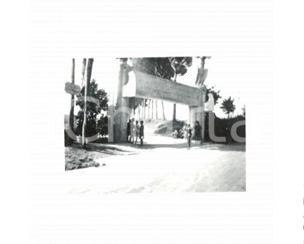 Fotografia d'epoca originale 1937 ROMA PARIOLI Ingresso campo Truppe Coloniali AFRICA ITALIANA ^Foto 6,5x5 1