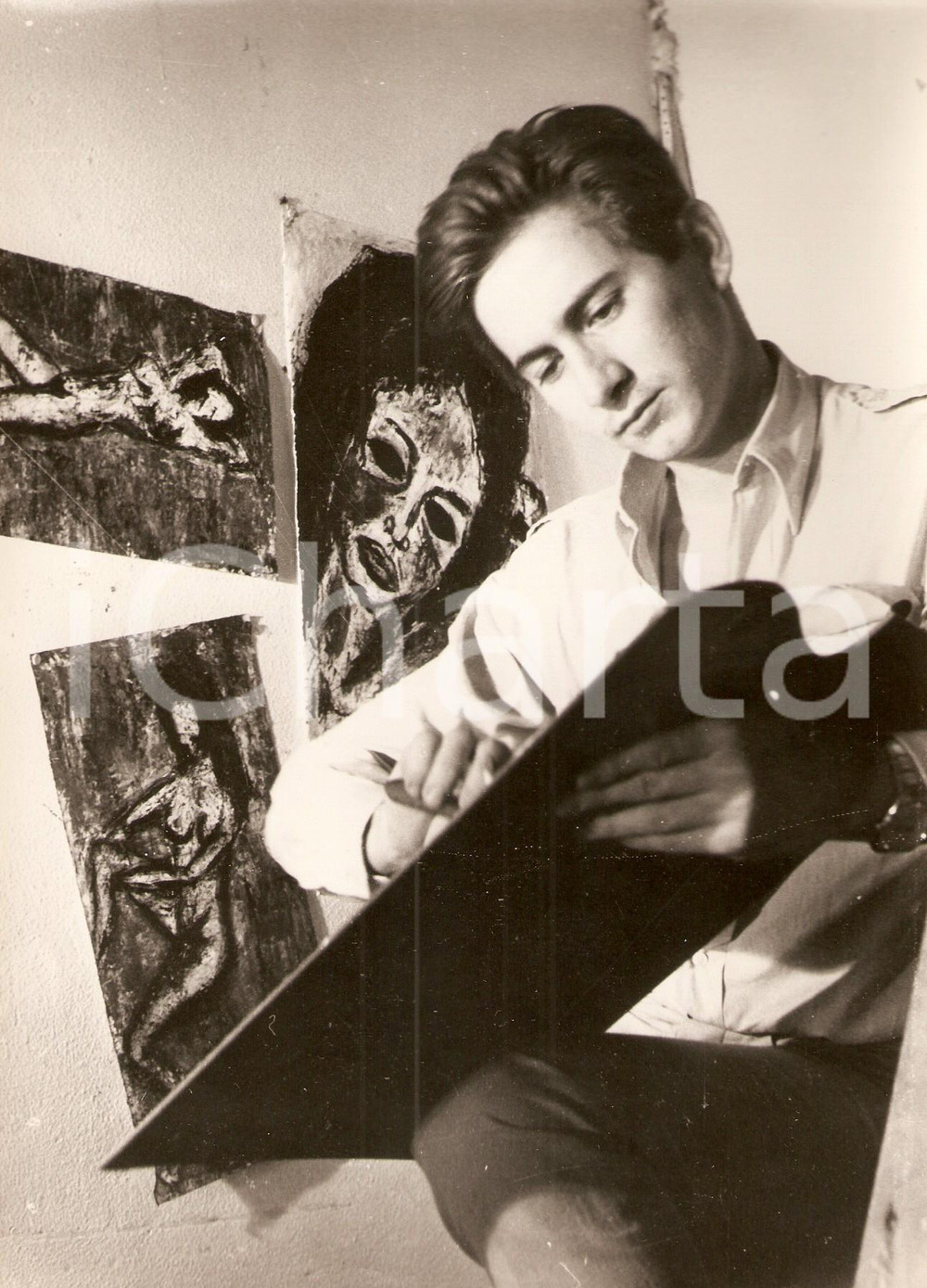 Fotografia d epoca originale 1960 ca ROMA Renzino ROSSELLINI dipinge nel suo atelier Fotografia 4 1