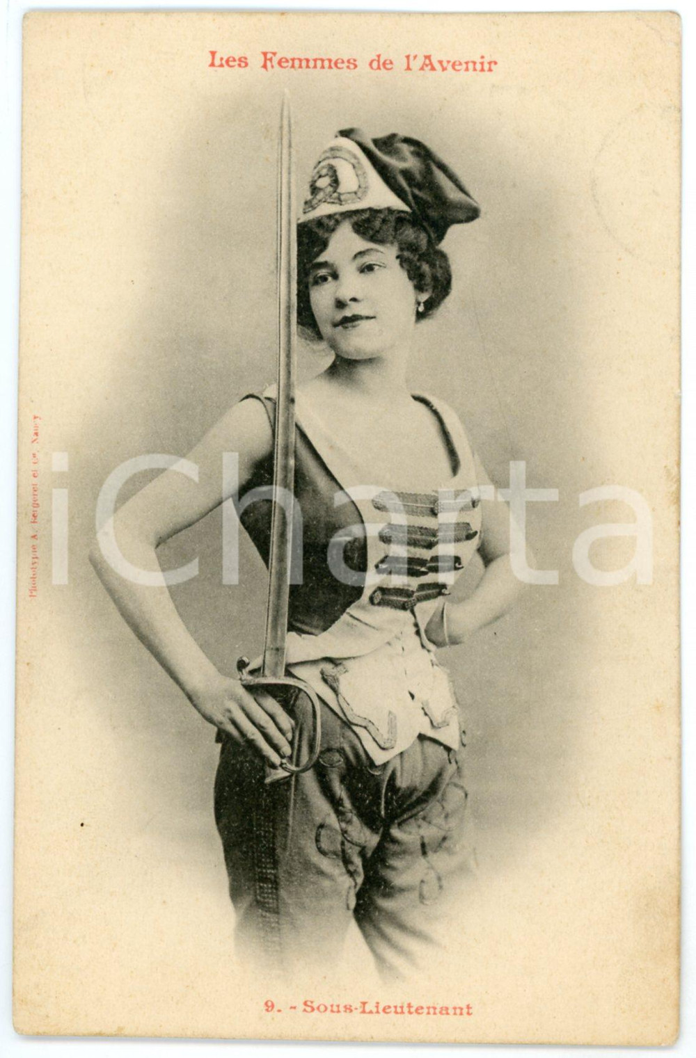 1902 FRANCE HUMOUR Les femmes de l'avenir - Sous-lieutenant *Postcard n° 9  Cartolina postale d'epoca, viaggiata.Si tratta di una serie che immaginava le donne del futuro nei mestieri che, all'epoca, erano riservati agli uomini.EDITORE: A. Bergeret - Nancy GOOD/buono  Formato: 9x14 cm originale e autentica 1