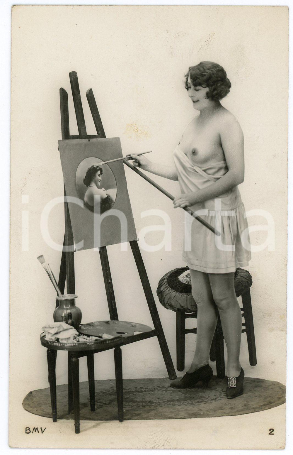 1910 ca VINTAGE EROTIC Nude paintress draws herself *Postcard BMV (3)  Fotografia seriale d'epoca, in formato cartolina.Editore BMV GOOD/buono  Formato: 9x14 cm originale e autentica 1