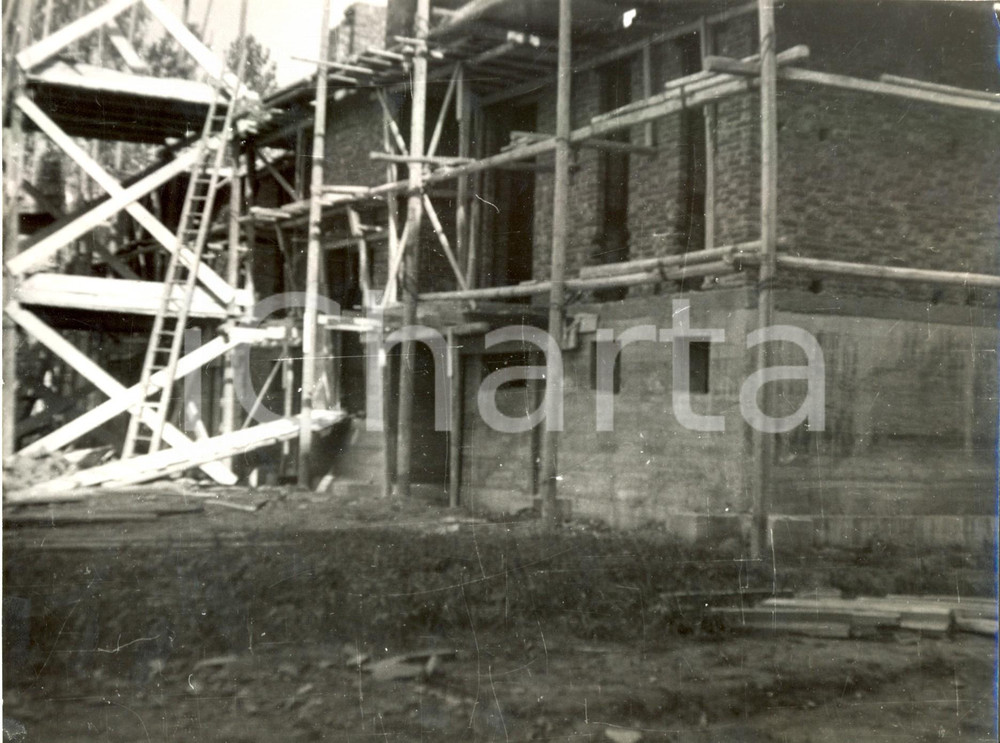Fotografia d'epoca originale 1950 ca MORTARA (PV) Impalcatura per costruzione alloggi popolari *Fotografia 1