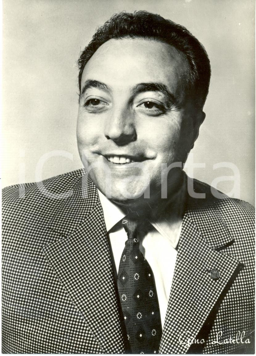 Cartolina originale da collezione 1955 ca MUSICA Gino LATILLA Ritratto fotografico Cartolina FG NV 1