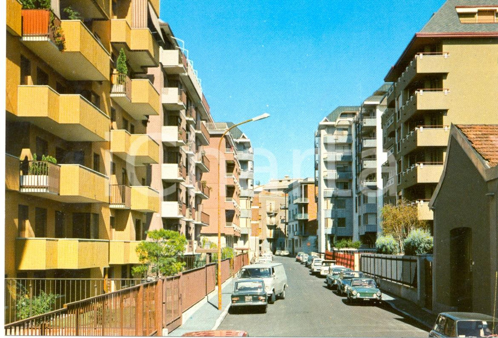 Cartolina originale da collezione 1965 ca BUSTO ARSIZIO VA La nuova Via Giuseppe CASTIGLIONI Cartolina FG NV 1