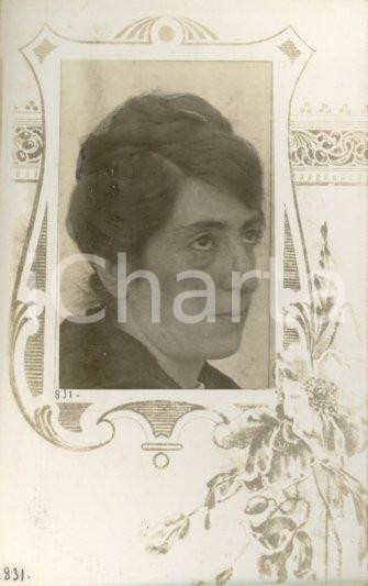 1920 ca NAPOLI Maria CAPPELLO - Ritratto di profilo *Foto Luigi GREA (1) Fotografia originale d'epoca, in formato cartolina postale.Si tratta di uno scatto realizzato da un fotografo amatoriale, Luigi "Gigi" Grea, funzionario delle ferrovie. GOOD/buono  Formato: 9x14 cm originale e autentica 1