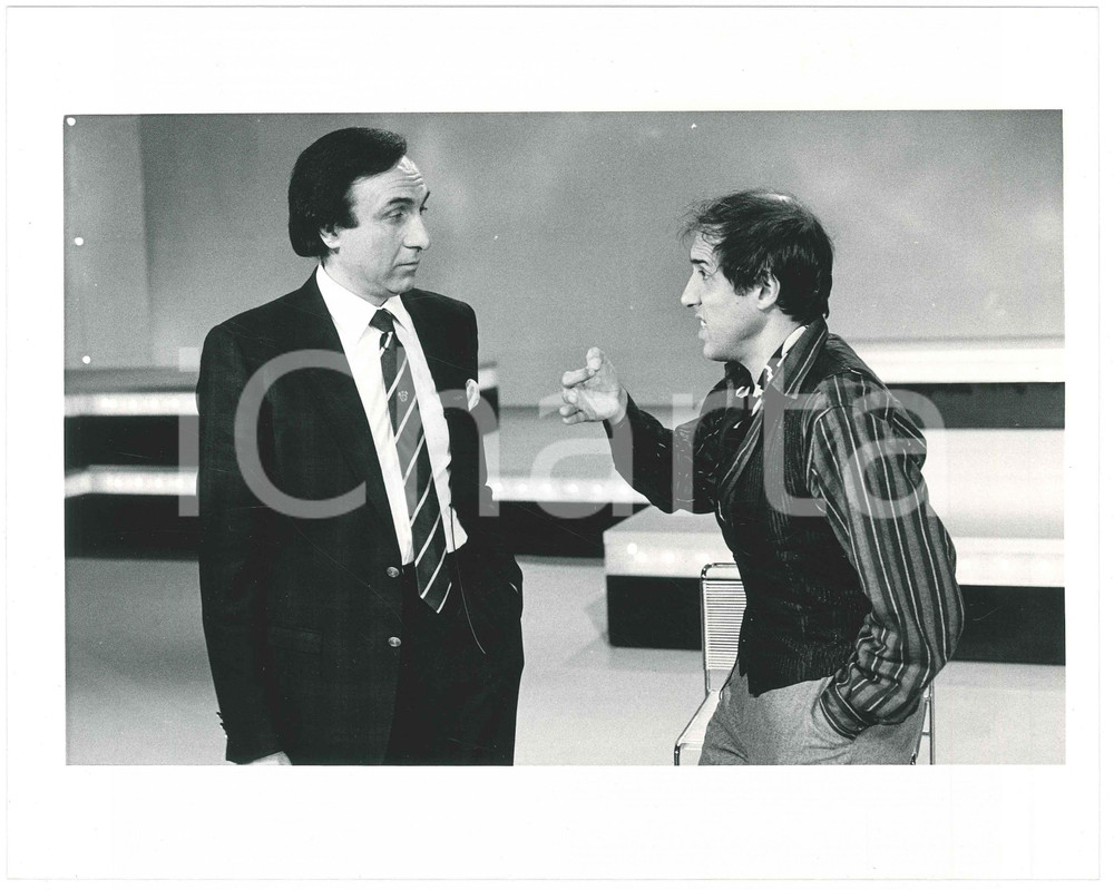 Fotografia d epoca originale 1983 RAI FANTASTICO 4  Adriano CELENTANO con Pippo BAUDO 1 Foto 25x20 1