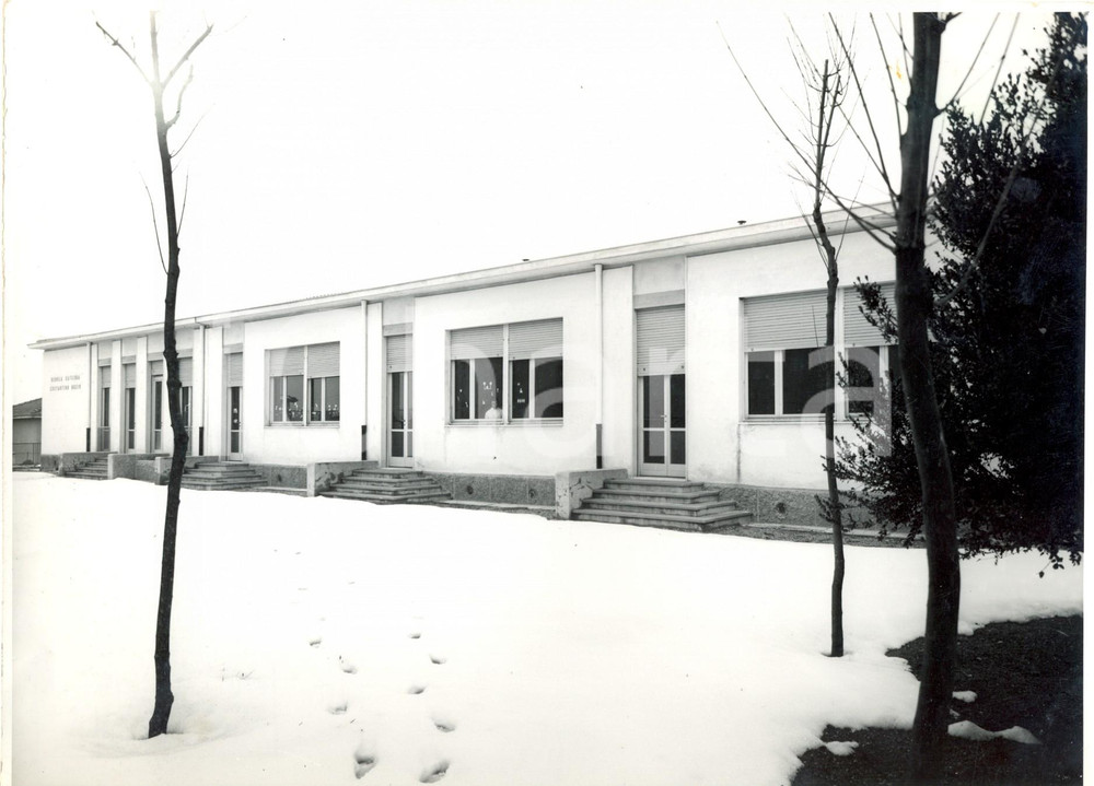 Fotografia d'epoca originale 1960 ca PAVIA Via POLLAIOLI Scuola Materna COSTANTINO MUZIO con neve *Foto 2 1