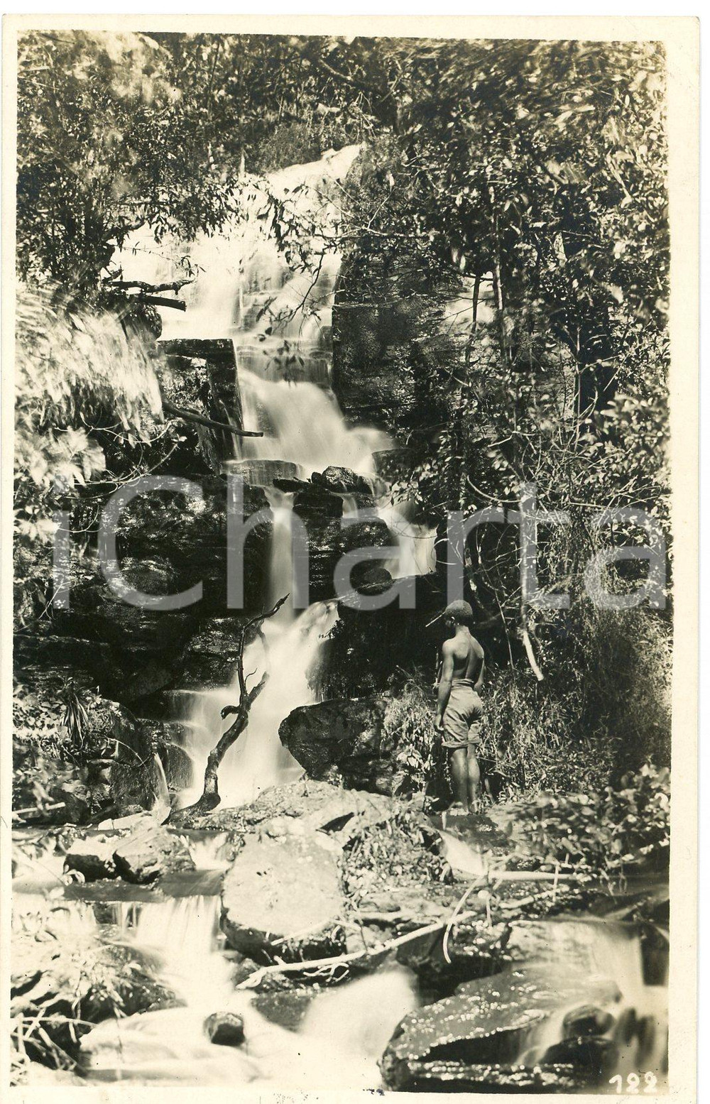 1930 ca CONGO BELGE - KANSENIA - Chutes - Photo L. GABRIEL 122 (5) Fotografia originale d'epoca, in formato cartolina postale.FOTOGRAFO: L&eacute;opold Gabriel - Panda - Katanga  FAIR/discreto piegatura angolare Formato: 9x14 cm originale e autentica 1