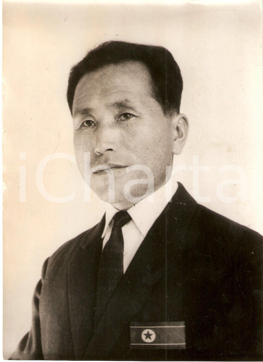 Fotografia d epoca originale 1968 COREA DEL NORD Nazionale calcio Ritratto Choi BYUNG SUB dirigente FOTO 1