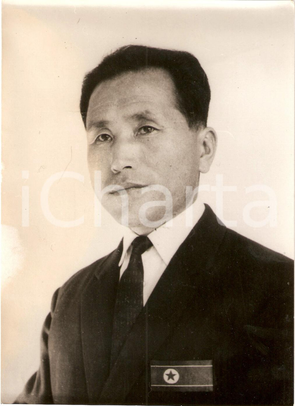 Fotografia d epoca originale 1968 COREA DEL NORD Nazionale calcio Ritratto Choi BYUNG SUB dirigente FOTO 1