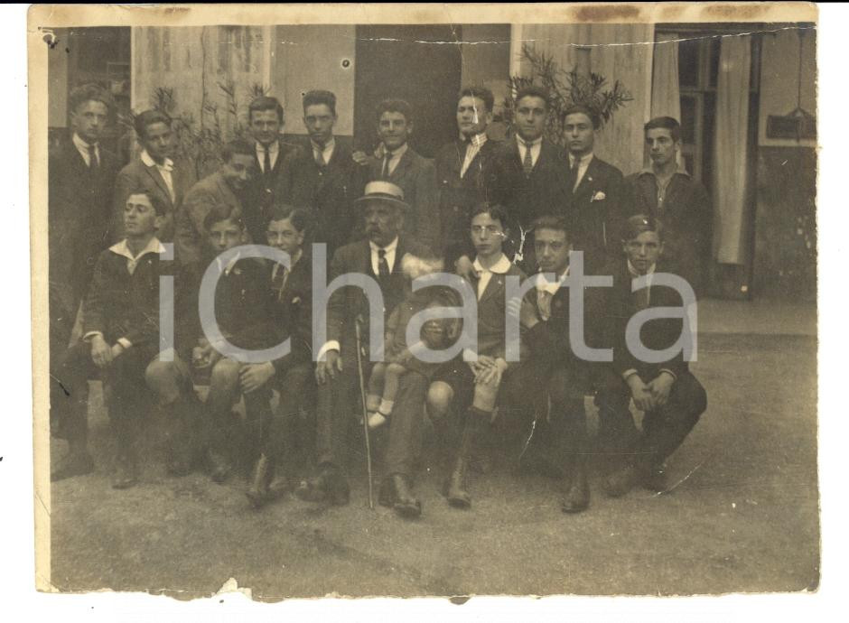 Fotografia d epoca originale 1923 ALESSANDRIA Studenti classi prime con il prof. ROCCO Foto di gruppo 1