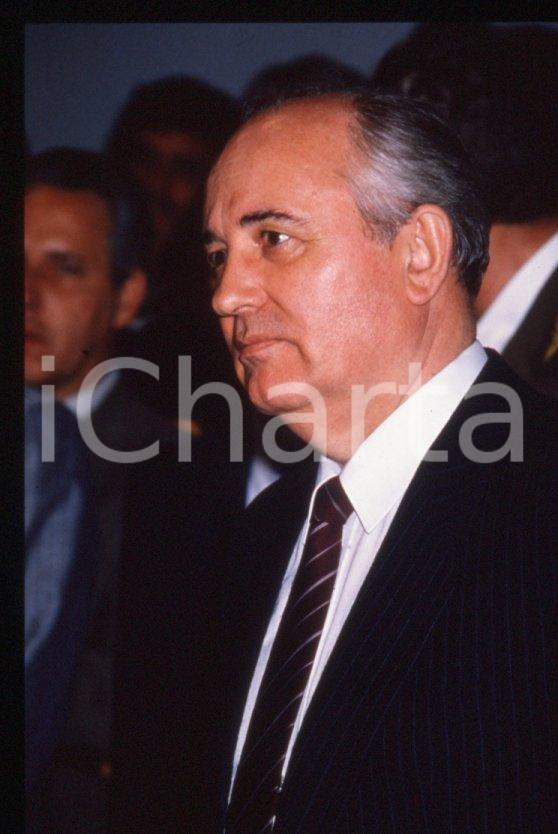 Fotografia d epoca originale 35mm vintage slide 1995 ca ITALIA Michail GORBACHEV in visita Ritratto 1 1